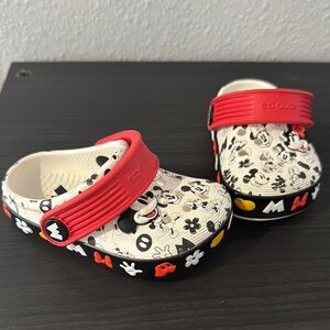 CROCS Kids Shoes - Red and White